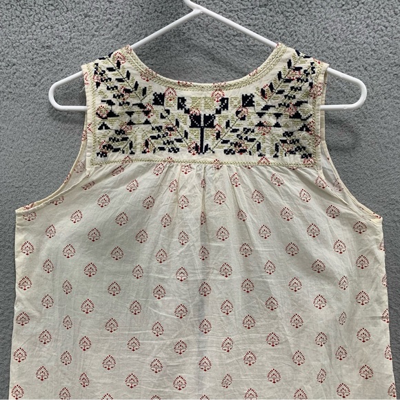 Solitaire Bohemian Preppy Embroidered Sleeveless Top Keyhole Tasseled Size S - Picture 9 of 11